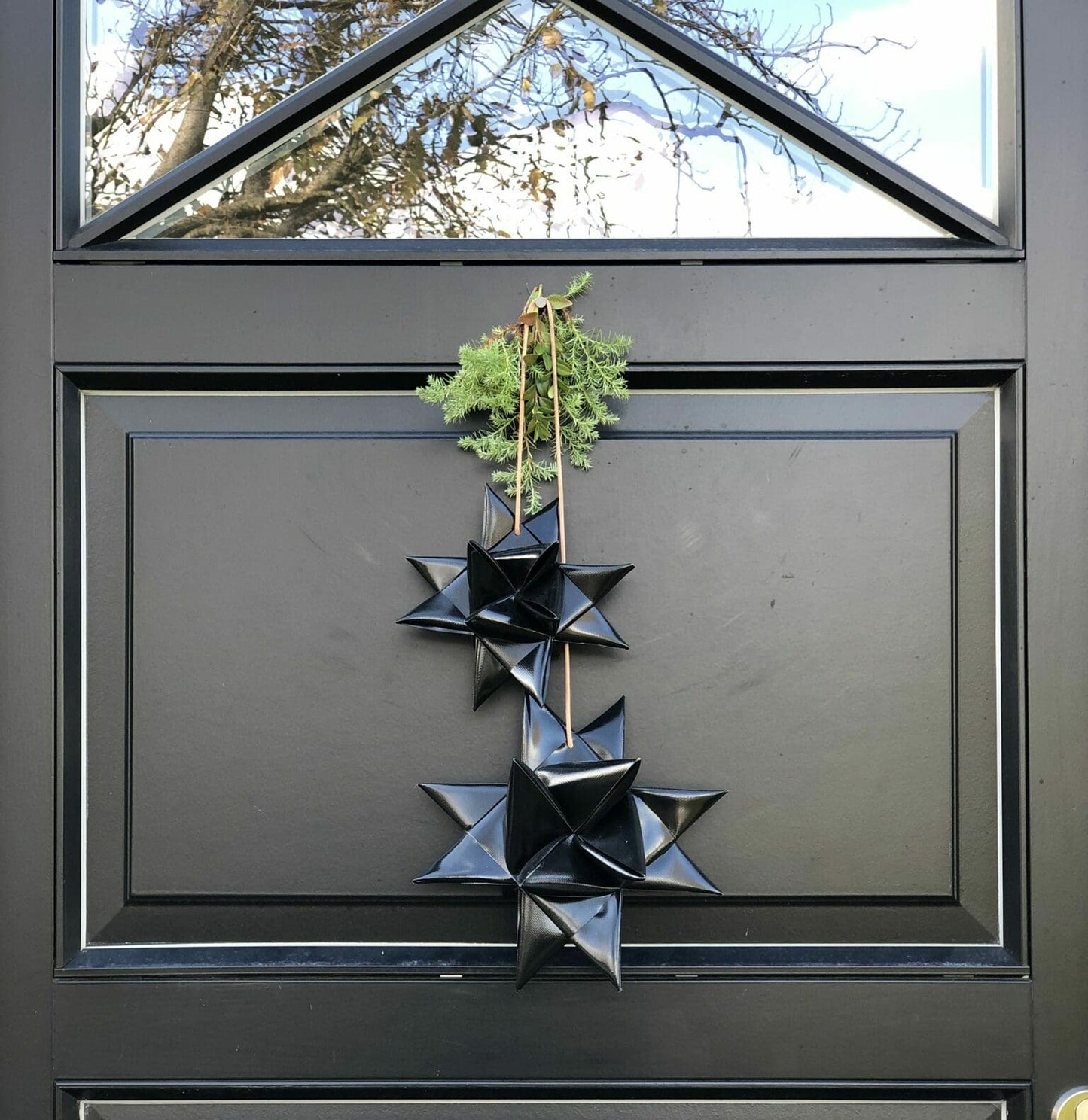 Fröbelstern Schwarz 2 Sterne – Wetterfestes Weihnachtsstern-Set aus Tarp (2 Sterne)