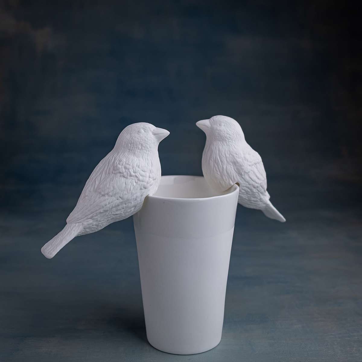 SPATZ Vogel Deko-Objekt aus Bone China Porzellan – Klatt Objects