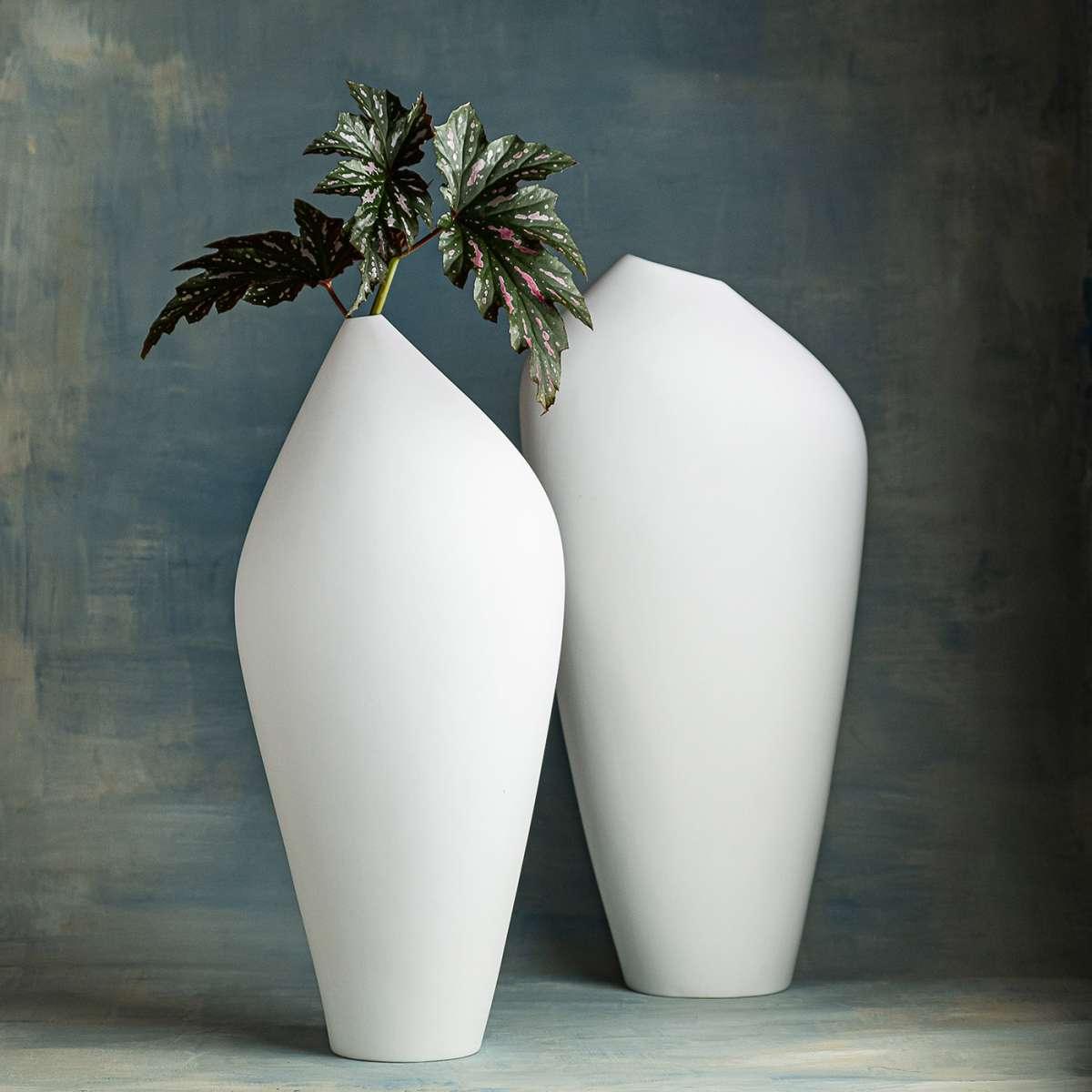 Vase Linda weiß 40 cm - Klatt Objects - Klatt Objects - Vasen - DerGartenmarkt.de shop.dergartenmarkt.de